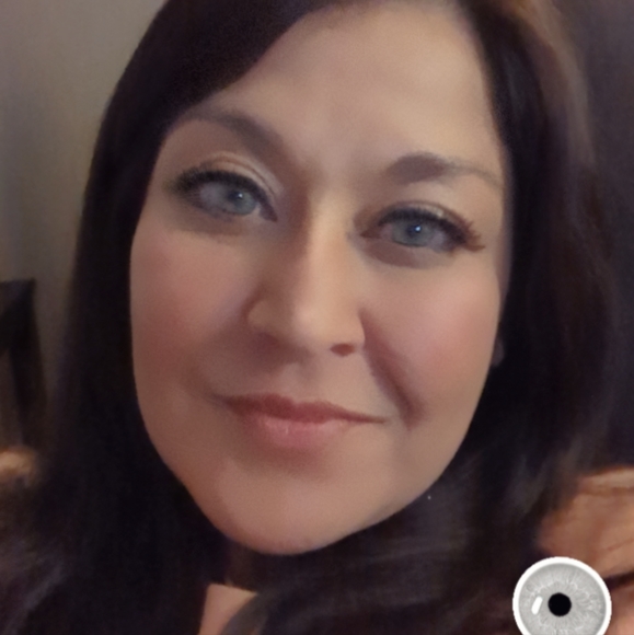 Meet your Posher, Charisse - Picture 4 of 4